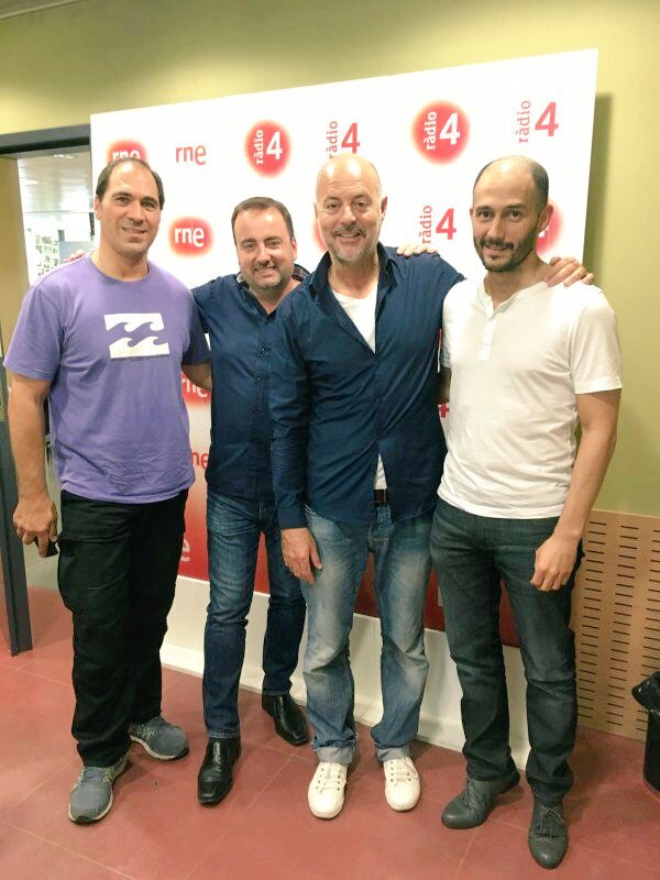 CloacaBcn's tweet photo. GRÀCIES @MetropoliRadio4  Podeu escoltar l'entrevista aqui! ÚLTIMA setmana al @teatregaudi 
https://t.co/tdprxzgeWB https://t.co/KJX9zf37k5