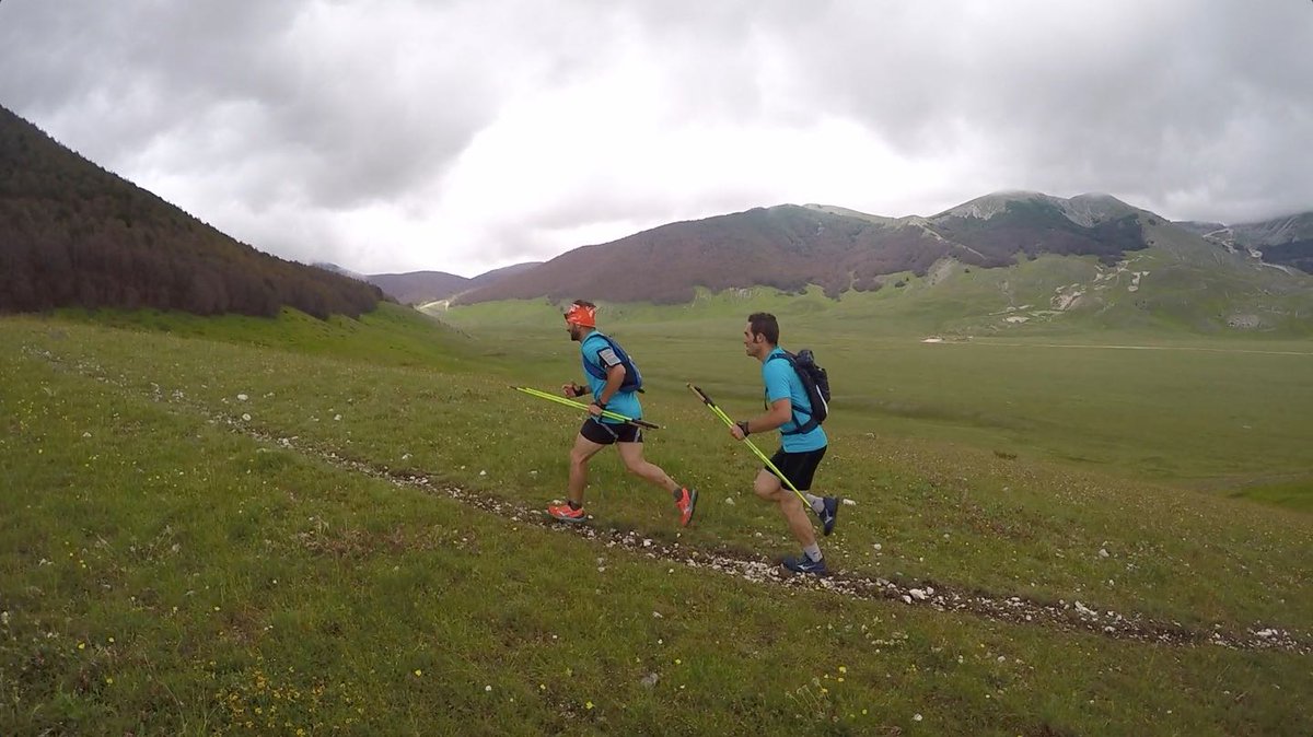 Camoscio76's tweet photo. #MountainLab #Team #Race #Roccaraso #Trail #SullePistedegliAntichiSkiatori 16Ottobre #Abruzzo #altopianimaggiori https://t.co/Nln89RxVPb