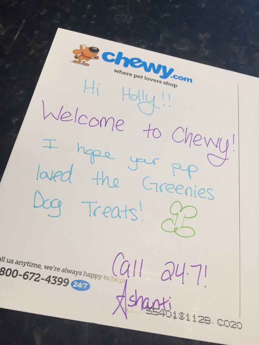 hmae05's tweet photo. Cute marketing @Chewy! #timetoreorder #imsurethatwastheirgoal 👍🏼 https://t.co/Z7ZFzIzJ68