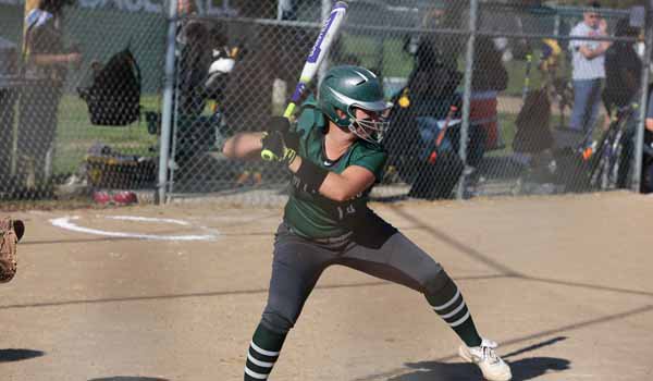 OzarksOzone's tweet photo. 1 Awards: 'Momma B' plays many roles for state champ Mt. Vernon https://t.co/TMUQaAbGCR https://t.co/zN1nniINDM