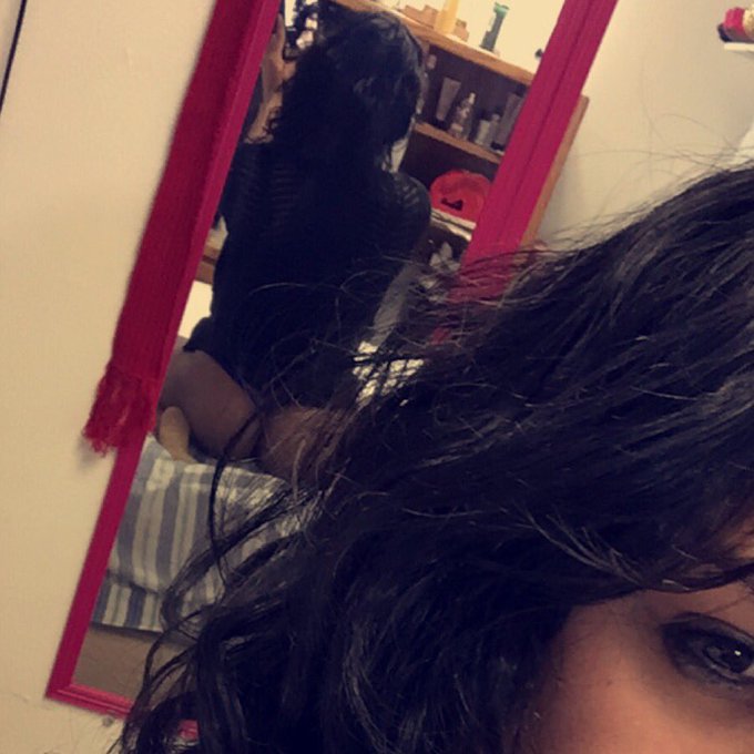 Hey what up RT RT RT RT RT RT  #VanessaTello #TraviezaTello #VanessaLaTravieza https://t.co/CstE6e6Z<a href="/tag/vanessatello"class="tags">#VanessaTello</a><a href="/tag/traviezatello"class="tags">#TraviezaTello</a><a href="/tag/vanessalatravieza"class="tags"><span>#vanessalatravieza</span></a>