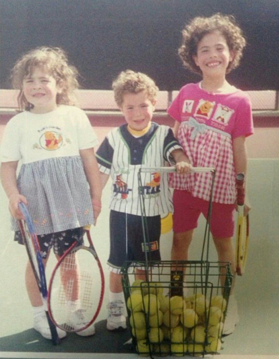 Parsa_Nemati's tweet photo. In honor of his 1st ATP MD win, here's lil Ernesto Escobedo w/ his sisters on the court for one of the 1st times 🎾 https://t.co/KSIK0VJWeJ