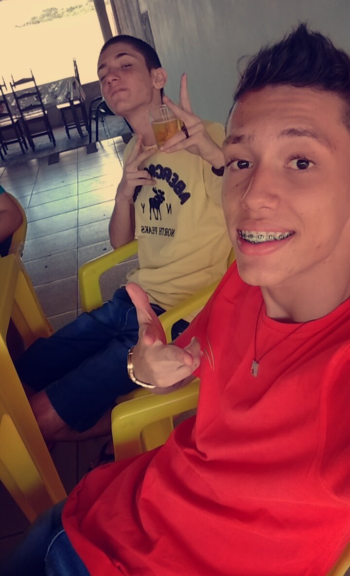 pedrohdourado's tweet photo. #Segundona #RessacaDaFesta #BoraRebater #DeLevs 🍻🔛 https://t.co/uJFmAG8NqH