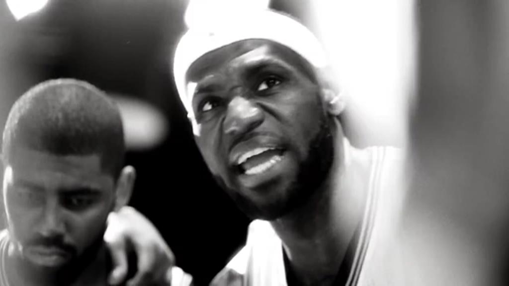 eitbkirolak's tweet photo. #NBA BIDEOA: LeBron Jamesek Cavsekin eraztuna lortzearen ametsa egi bihurtu du https://t.co/C61CcuPluZ #eitbkirolak https://t.co/XCkFnRt5Z8