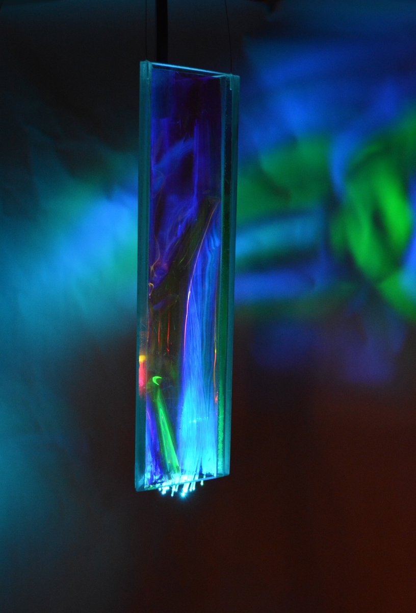 LightlinkLights's tweet photo. Its #ModernMonday @LightlinkLights with our new Prizm Series RGB fiberoptic lighting #zenindustrial #modlights https://t.co/dKANQ0NlnK