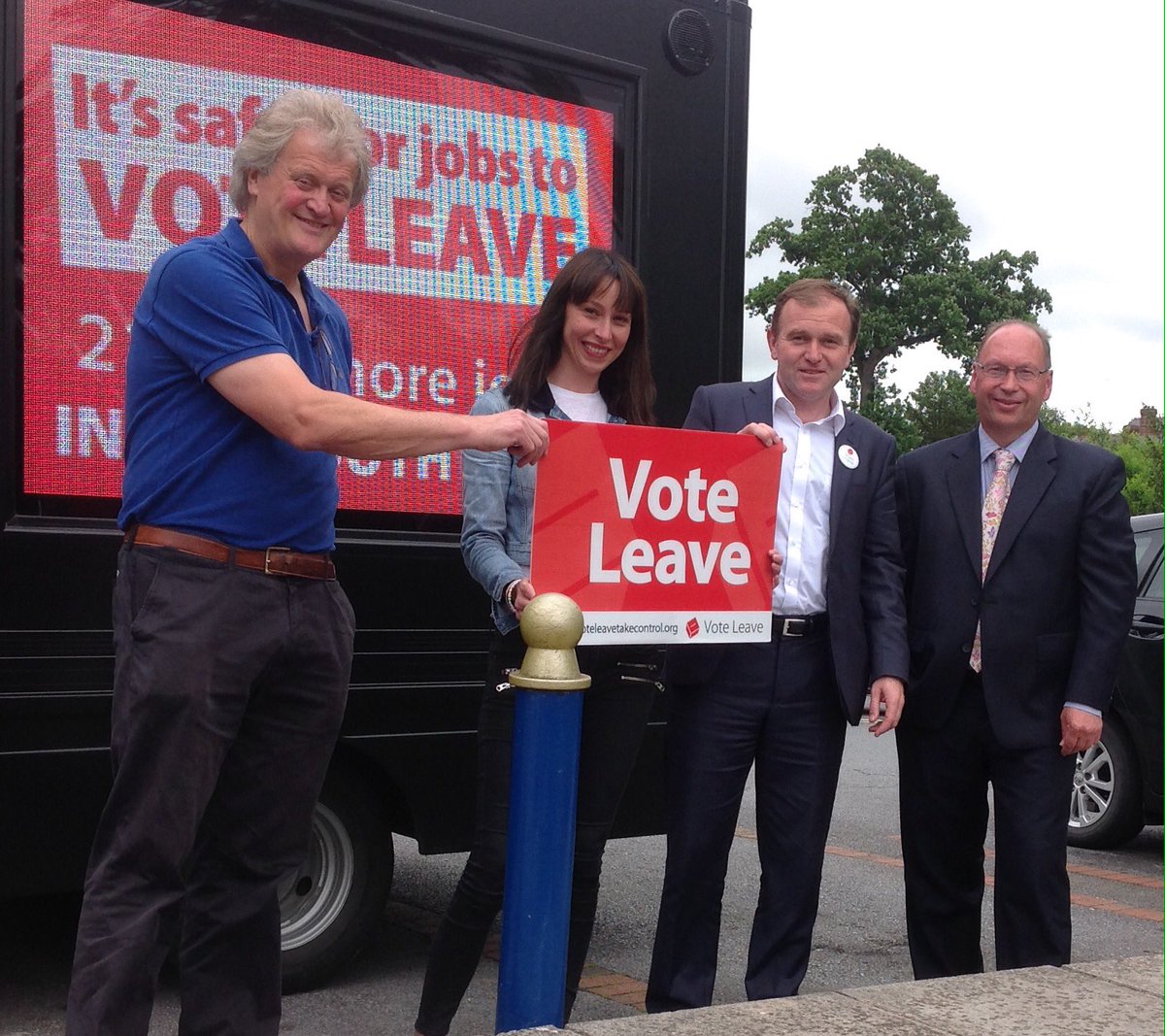 BygonesTorquay's tweet photo. Pleased to have supported @vote_leave SW @forbritain media campaign with Tim Martin &amp; George Eustice  #VoteLeave https://t.co/7weMwH3Gwy
