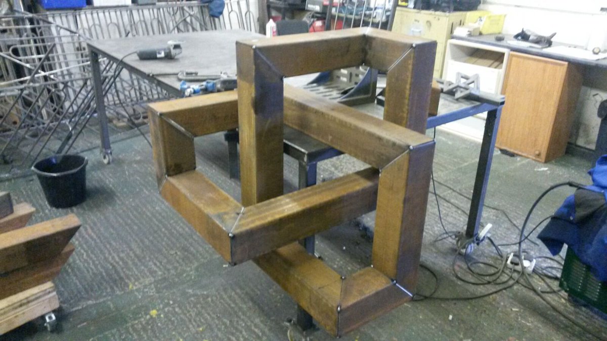 southbucksfabs (@southbucksfabs) on Twitter photo 