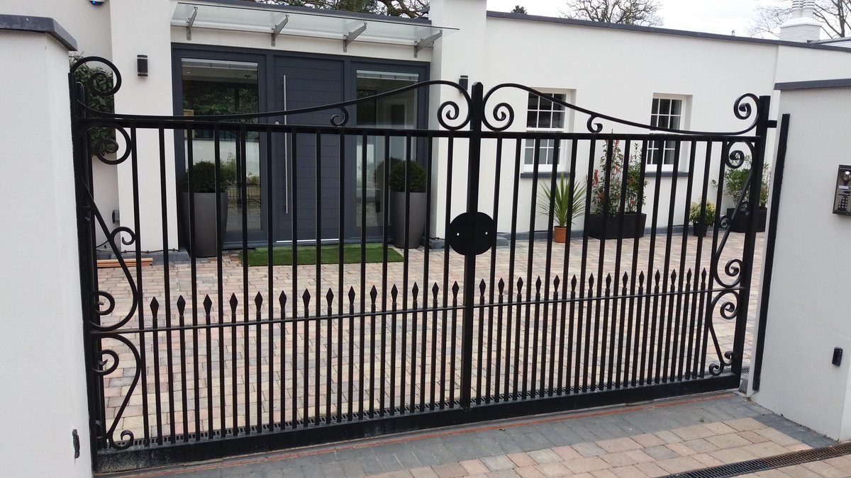 southbucksfabs (@southbucksfabs) on Twitter photo 