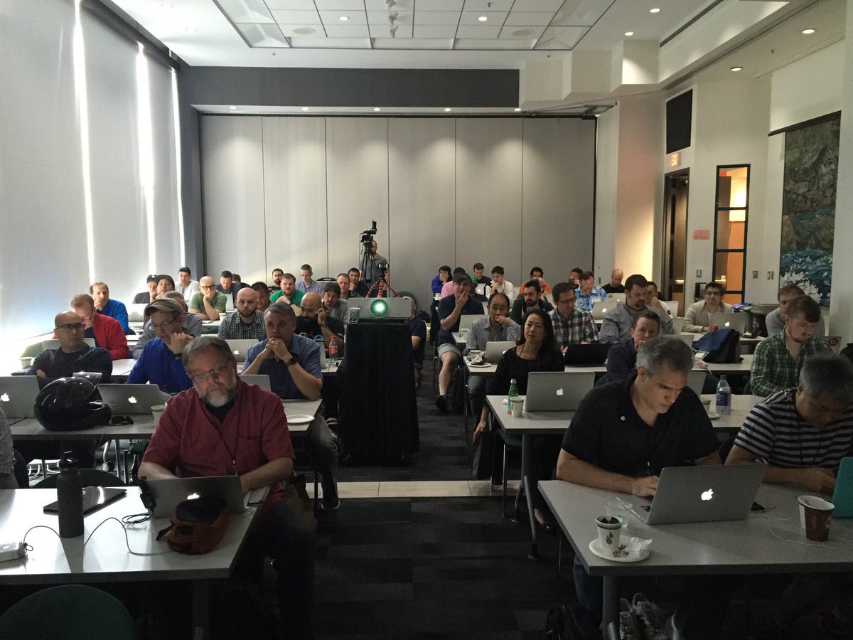_markcohen's tweet image. From @mikedodge04, @osuterrycat, &amp;amp; @moosystems,@MacDevOpsYVR  attendees bask in the glow of knowledge #MacDevOpsYVR