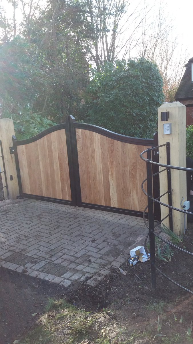 southbucksfabs (@southbucksfabs) on Twitter photo 