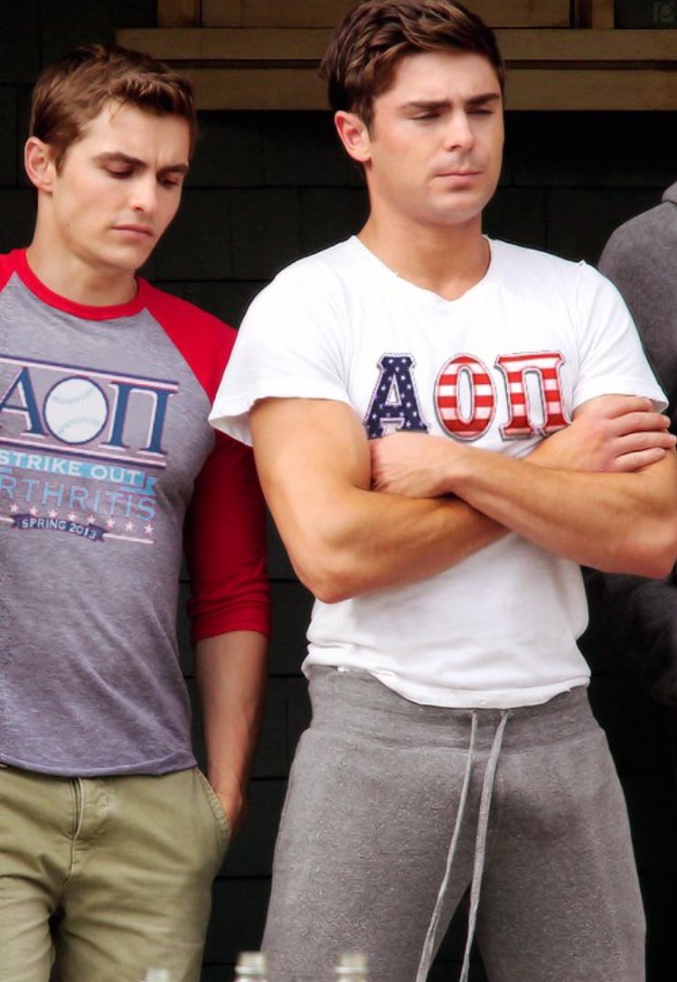 astoldbyLacey's tweet photo. Mr. Efron and Mr. Franco are feeling the alpha love and want you to rush @WSU_AOII https://t.co/jeGzJZ6cir