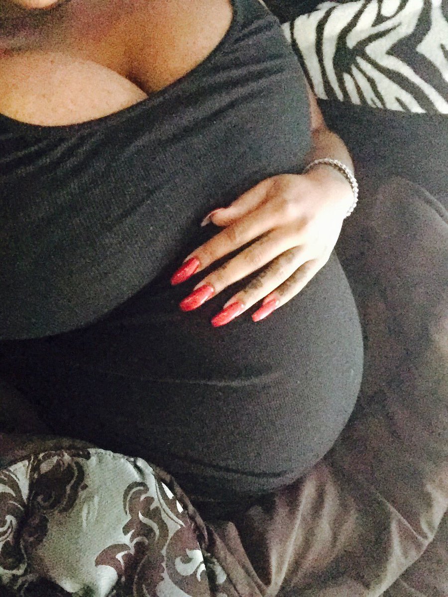 MuvaASHKASH's tweet photo. Coming to the home stretch👶🏾 #mylove💙 https://t.co/tC5eIoq8Tu