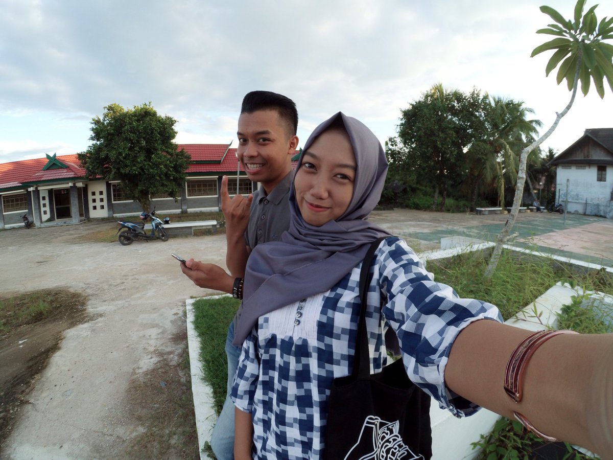 Bahagia terusss kitaa condel😄😄