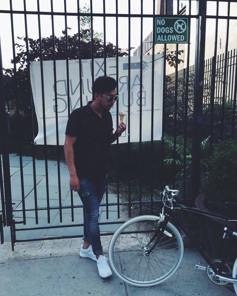 stephen_bae's tweet photo. #chill https://t.co/qVpAJOLvso https://t.co/IvZtMIeSp7