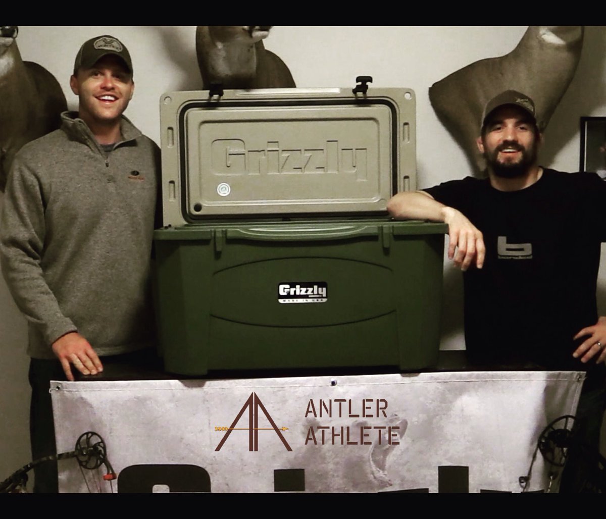 Antler_Athlete's tweet photo. RT. Follow. Win! We are giving away a FREE @GrizzlyCoolers 60! Enter Now! ---> https://t.co/zya6zIjgsq https://t.co/3FCvOlpKGd