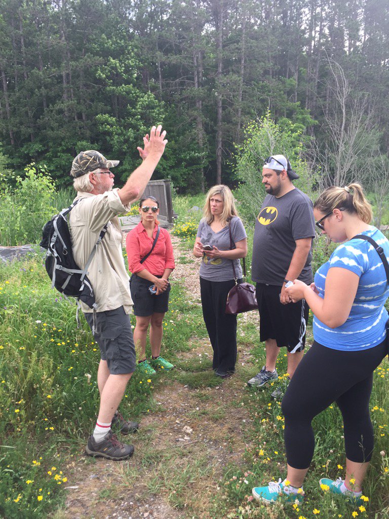 Taking a Nature Walk <a href="/JWMuskoka/">JW Marriott The Rosseau Muskoka</a> with <a href="/RobinTapley/">Robin Tapley</a> Hear about it Tom on @931freshradio @TaraDFresh931 <a href="/mattisontheair/">Elon Musk</a>