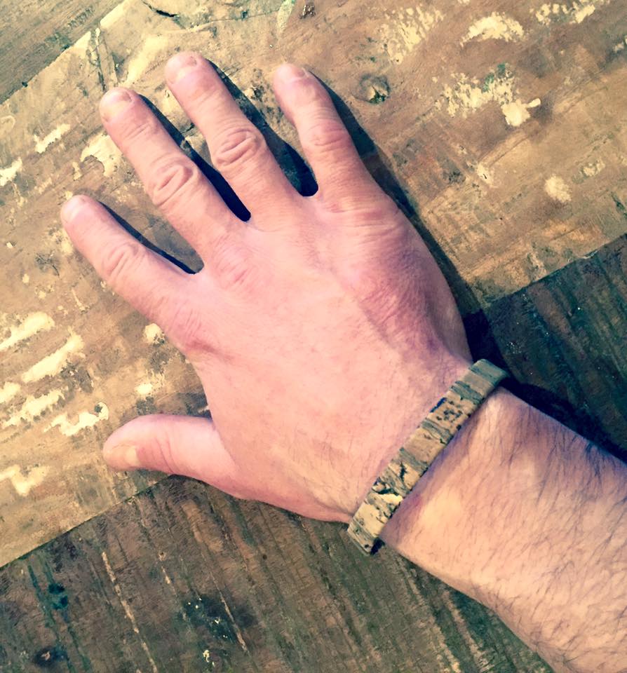 ElementlJewelry's tweet photo. Flash Sale! Today only! Men's bracelets 10% off!! #essentialoils #ManCrushMonday #diffusingjewelry https://t.co/nCvkqNcPQT