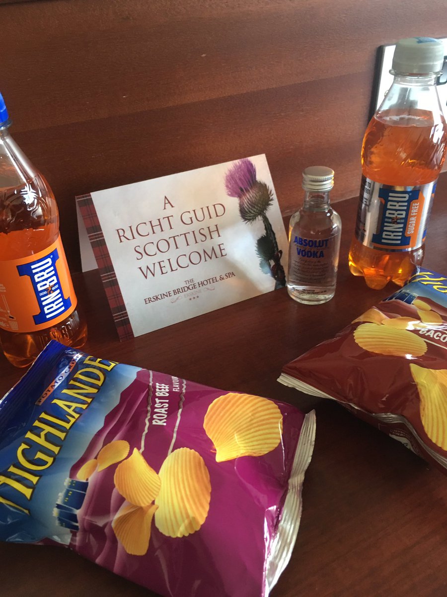 TechnoTrace's tweet photo. What a Richt Guid Scottish welcome @Erskine_Hotel https://t.co/H5KbU5GvNH