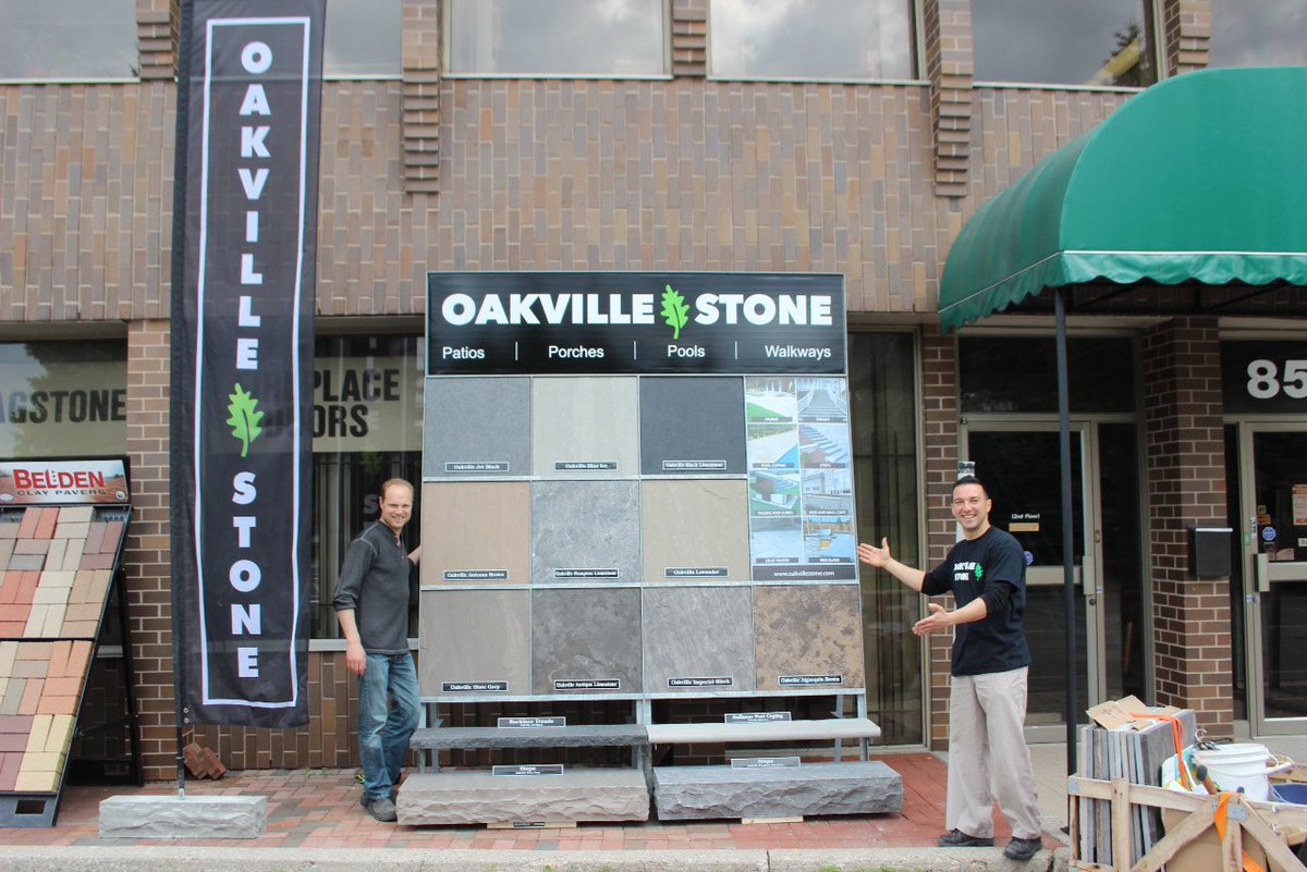 masonsmasonry's tweet photo. Oakville Stone set up a new display of their natural stone! They are one of Mason's many options for landscape stone https://t.co/wcCoUpZs2n