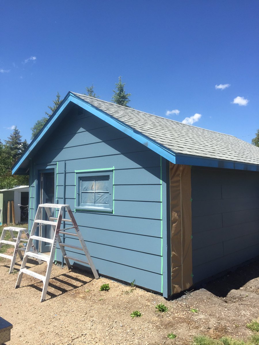 DrywallWorks's tweet photo. Blue sky blue paint #FirstDayOfSummer #cloverdalepaints #drywallworksca https://t.co/YP5RxL7Rte