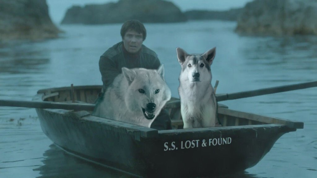 Where Nymeria and Ghost were hiding themselves last episode? With Gendry in the boat!

#GameOfThrones