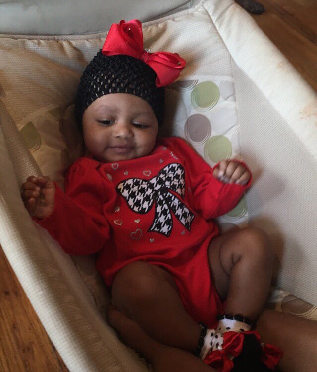 Fields9Malik's tweet photo. This is my everything. My daughter can wait to see you and for you to grow so you can see the truth https://t.co/rfYppt8tZi