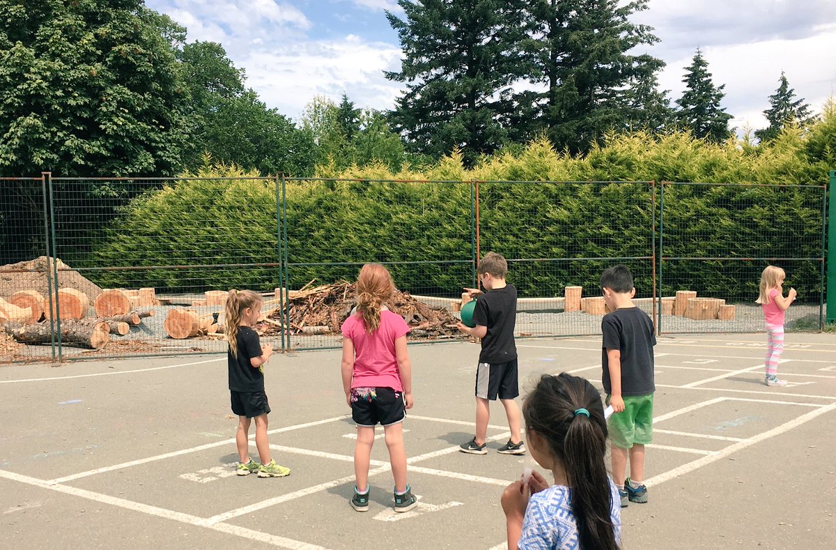 createandwonder's tweet photo. An oldie but a goodie! How many of us grew up playing square ball?! #KeatingEd #sd63 https://t.co/ol3kkjq8kB