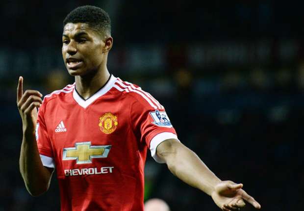 b2nto's tweet photo. Duel Football: 

RT pour Rashford 
Fav pour Neymar https://t.co/dXyz7wvWlE
