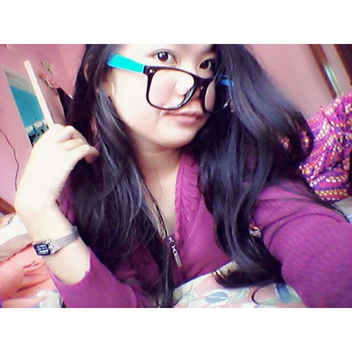 elis_juliaa's tweet photo. .tolong lihat aku disini, aku yg tak hentinya menyayangimu😊 https://t.co/P0mHvL39TN