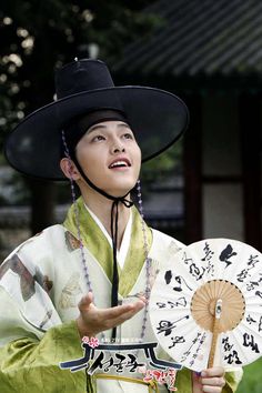 real__yayaspark's tweet photo. #SongJoongki #SungkyunkwanScandal #Yeorim #GooYongHa ♥♥ https://t.co/75hy1qlYXd
