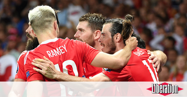 libe's tweet image. Les Gallois rossent les Russes, 3-0 dlvr.it/LcJnNX