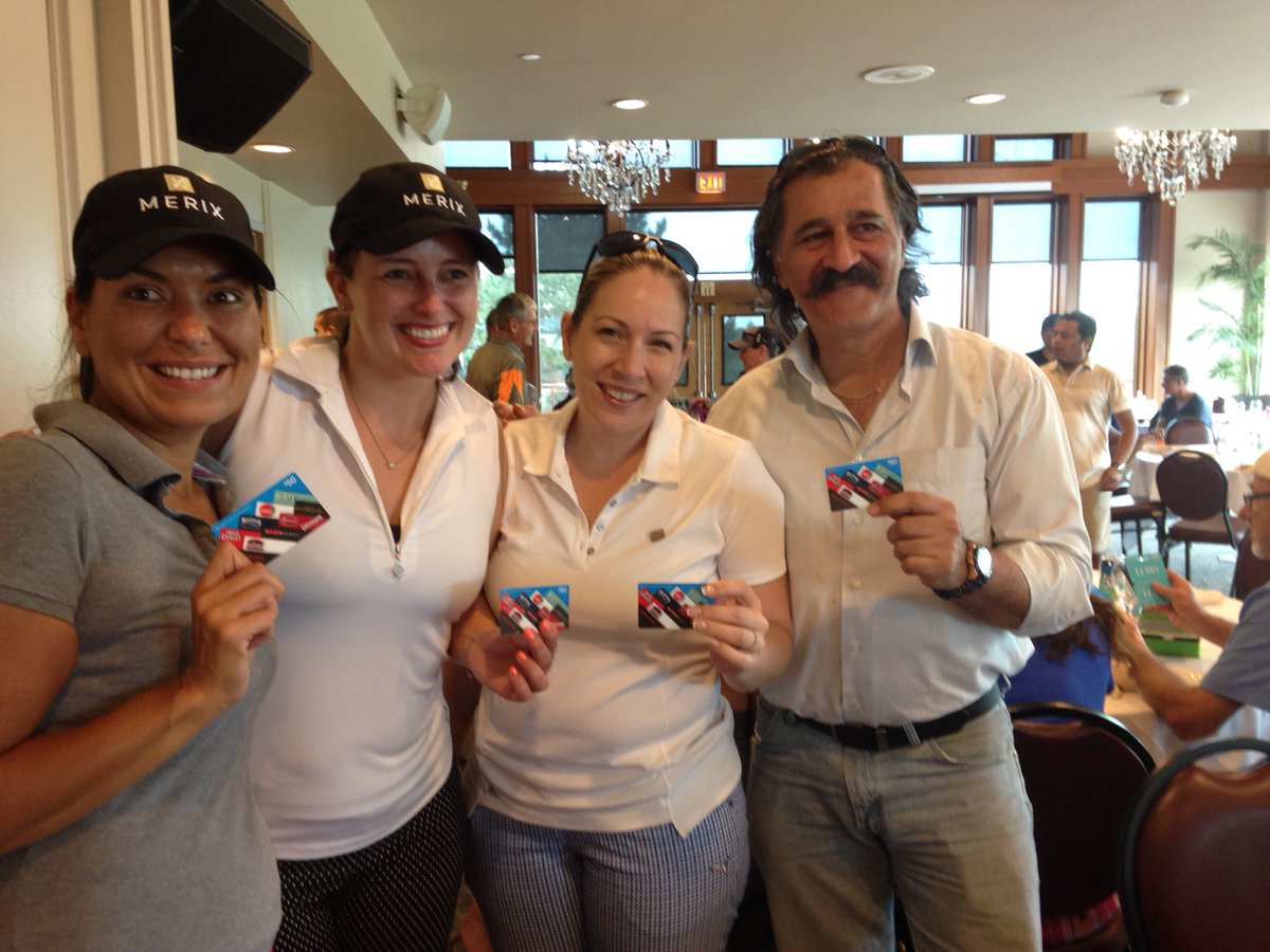 MerixJessica's tweet photo. I will proudly admit our team won "most honest players"!!!  Good job guys! 😎🍾⛳️🏌#MERIX @MERIXFinancial https://t.co/zjDXpiiNVQ
