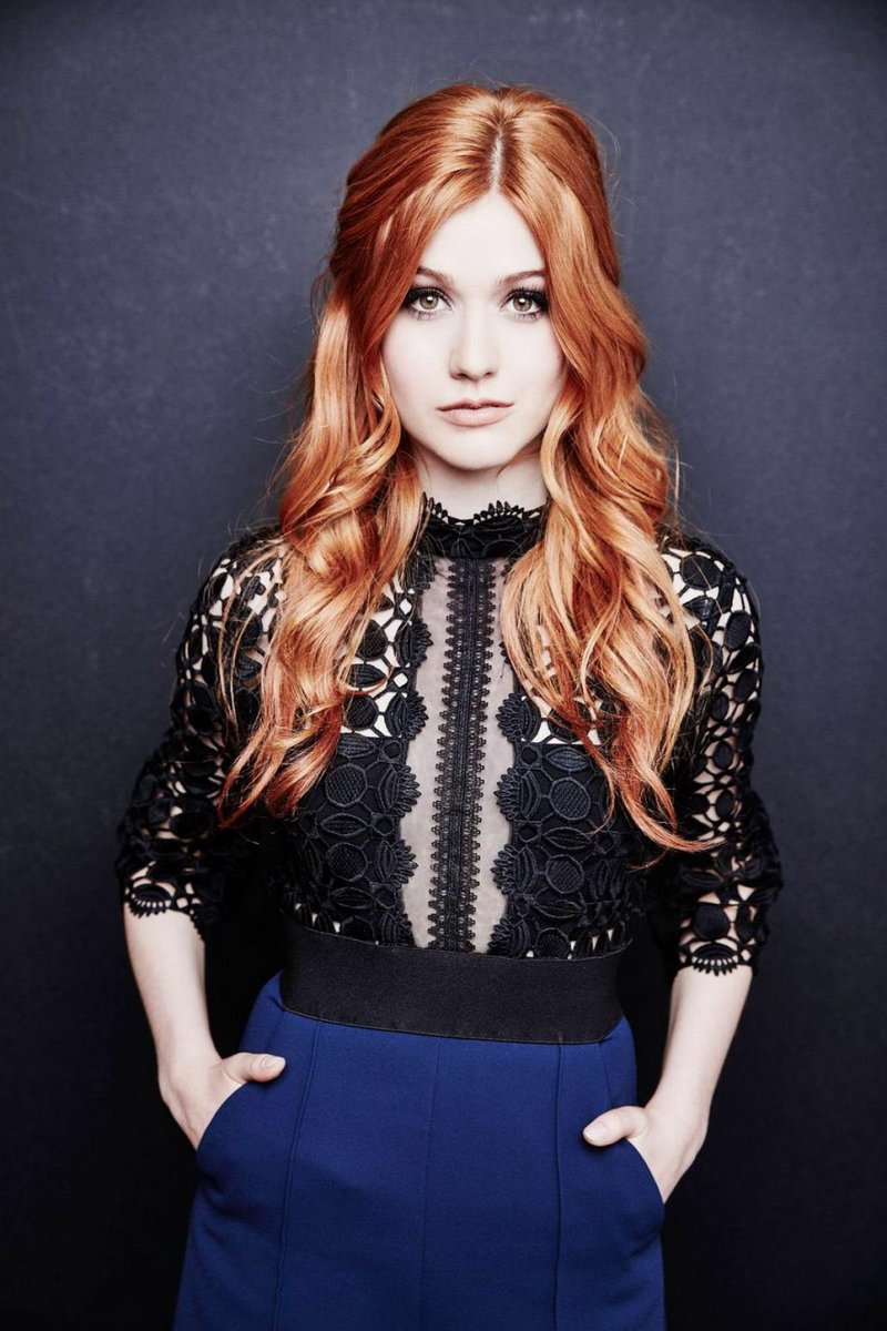 MInstrumentsUK's tweet photo. RT Vote for @Kat_McNamara for #ChoiceTVBreakoutStar! #Shadowhunters https://t.co/wKz3pU4OGM
