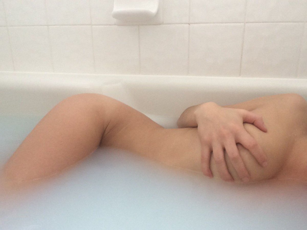 cinjon03's tweet image. Watch me there, my ID: , my profile ID:2376295 👍 see my nude photos 👍 goo.gl/w8z7QJ