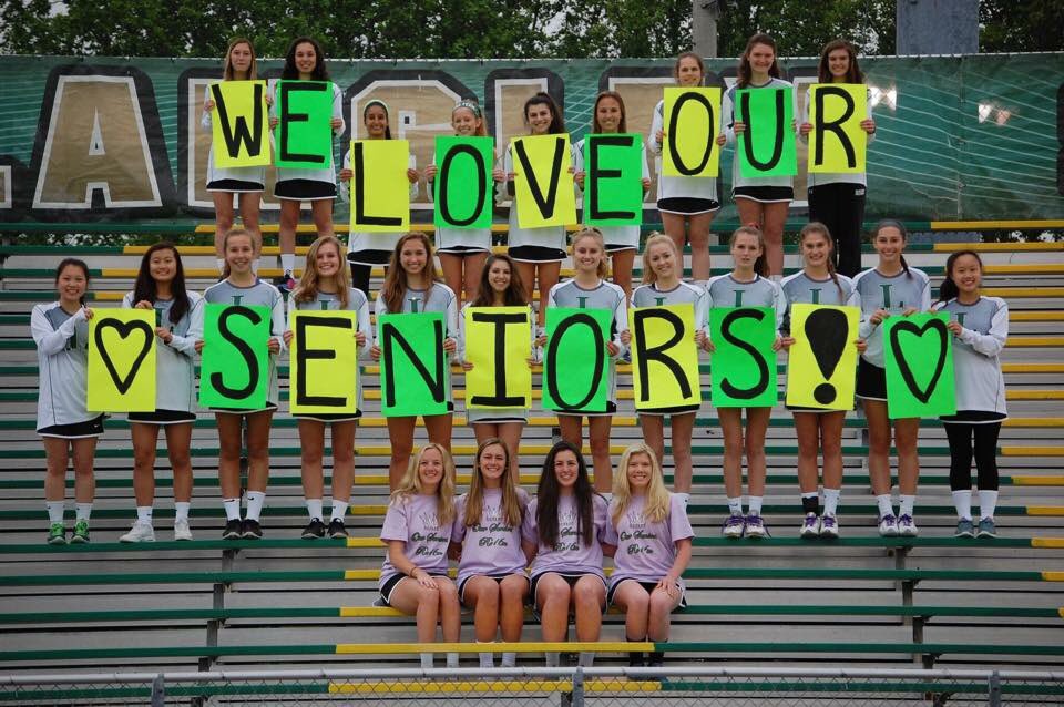 LangleyLaxons's tweet photo. Congrats to our four seniors and the Class of 2016!! https://t.co/1DSJlnKhYX