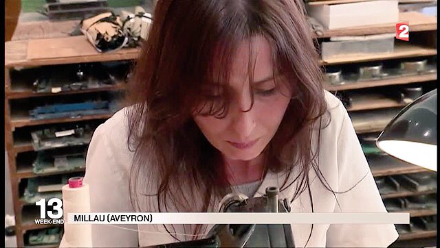 maisonfabre's tweet photo. La famille Fabre sur @France2tv, entrez dans le cœur d'une famille de gantier depuis 1924 ❤️ https://t.co/cXadXaB3lP https://t.co/2c0xaS0j0z