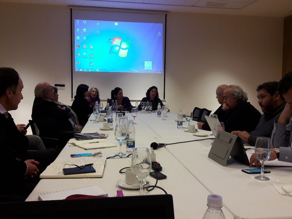 CCiudadanoO's tweet photo. En nuestra sesión N°26 conversando con la agrupación "Nosotras las Constituyentes". https://t.co/BbcDJGLBw4