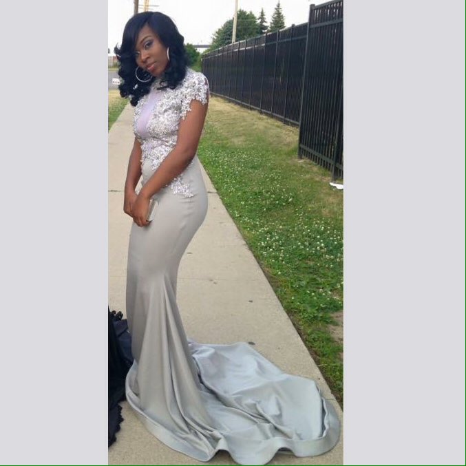 Talkaboutbre_'s tweet image. @PromPics @Michigan_Prom @SLAYPROM #2k16 👸🏽💸