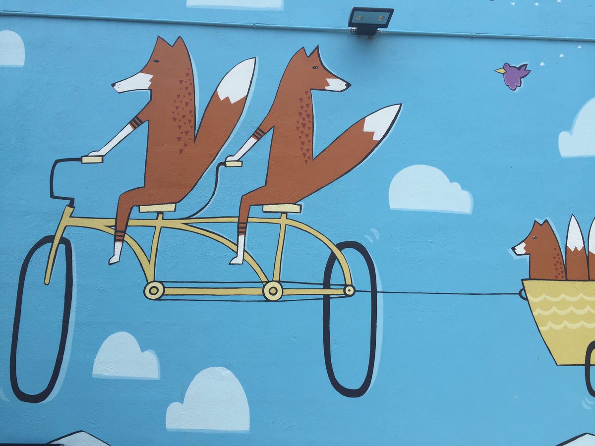 paullayden's tweet photo. Hanging out with some foxes @equinoxbrewing #FCBWHunt https://t.co/ChCLDKPHLu