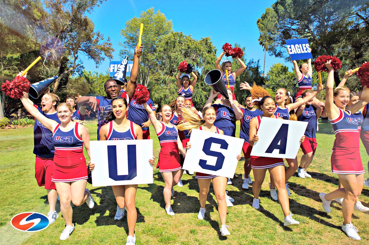 Nothing screams "summer" like cheerleading camp!
This week's #onlyatUSA photo contest theme is: SUMMER WITH USA! ☀️