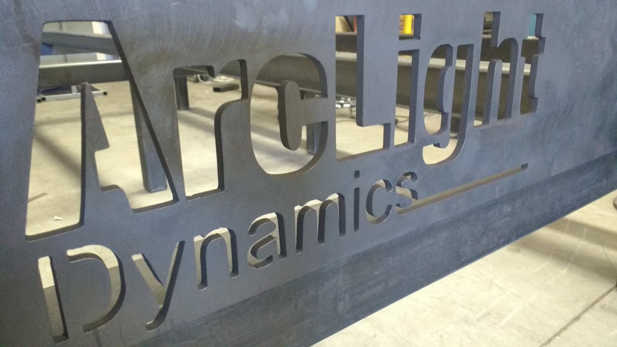arclightdynamic's tweet image. Monday morning quarter inch. #arclightdynamics #cncplasmatable #cncplasmatables #plasmacut #plasmacutter #cncshop #