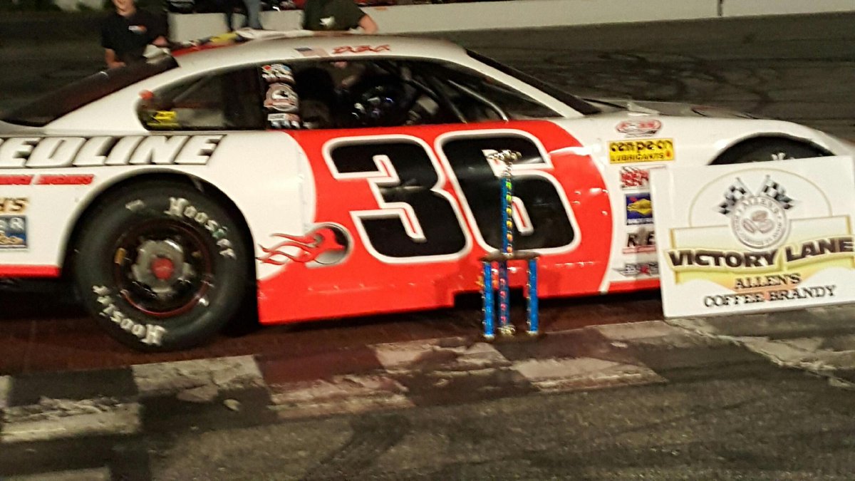 RBR_72's tweet photo. First victory of the of the season! Great race with Alan Wilson and Shawn Martin. https://t.co/yxAtT1dyBo