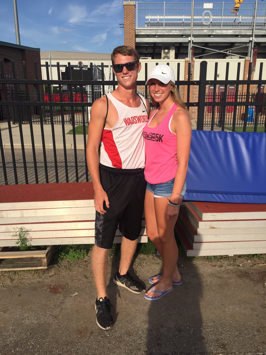 grace_back18's tweet image. Happy birthday @maxmback44 ❤️🎉 I hope you had the best day ever cause you deserve it!💯🤘❤️