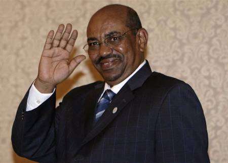Albashir_Sudan's tweet photo. It's my pleasure to communicate with you through my team, showing parts of my life as a president and as a friend ! https://t.co/5ITC4ZaB17