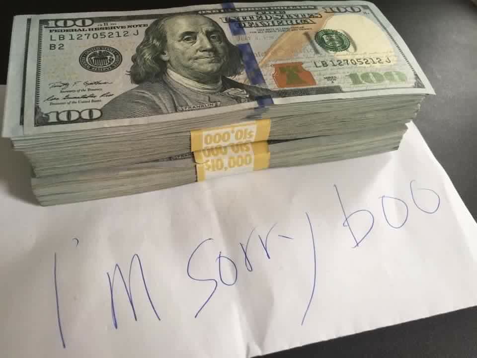 KING_SOLOMON_II's tweet photo. I only receive apologies in cash 👇🏽👇🏽💵💸💰💰💶💷 https://t.co/yEF51sTCAt