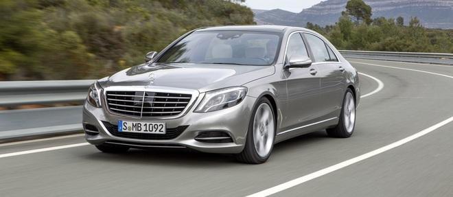 LePoint's tweet photo. Mercedes : le retour du 6 en ligne https://t.co/4thjwlZCeF https://t.co/LKxdMoOTPH