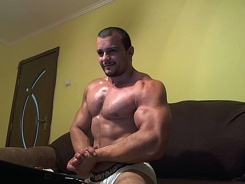 Hunky #MuscleMan Christian Diesel LIVE @JockMenLive NOW Whip it out & watch! https://t.co/t7XTuamavN