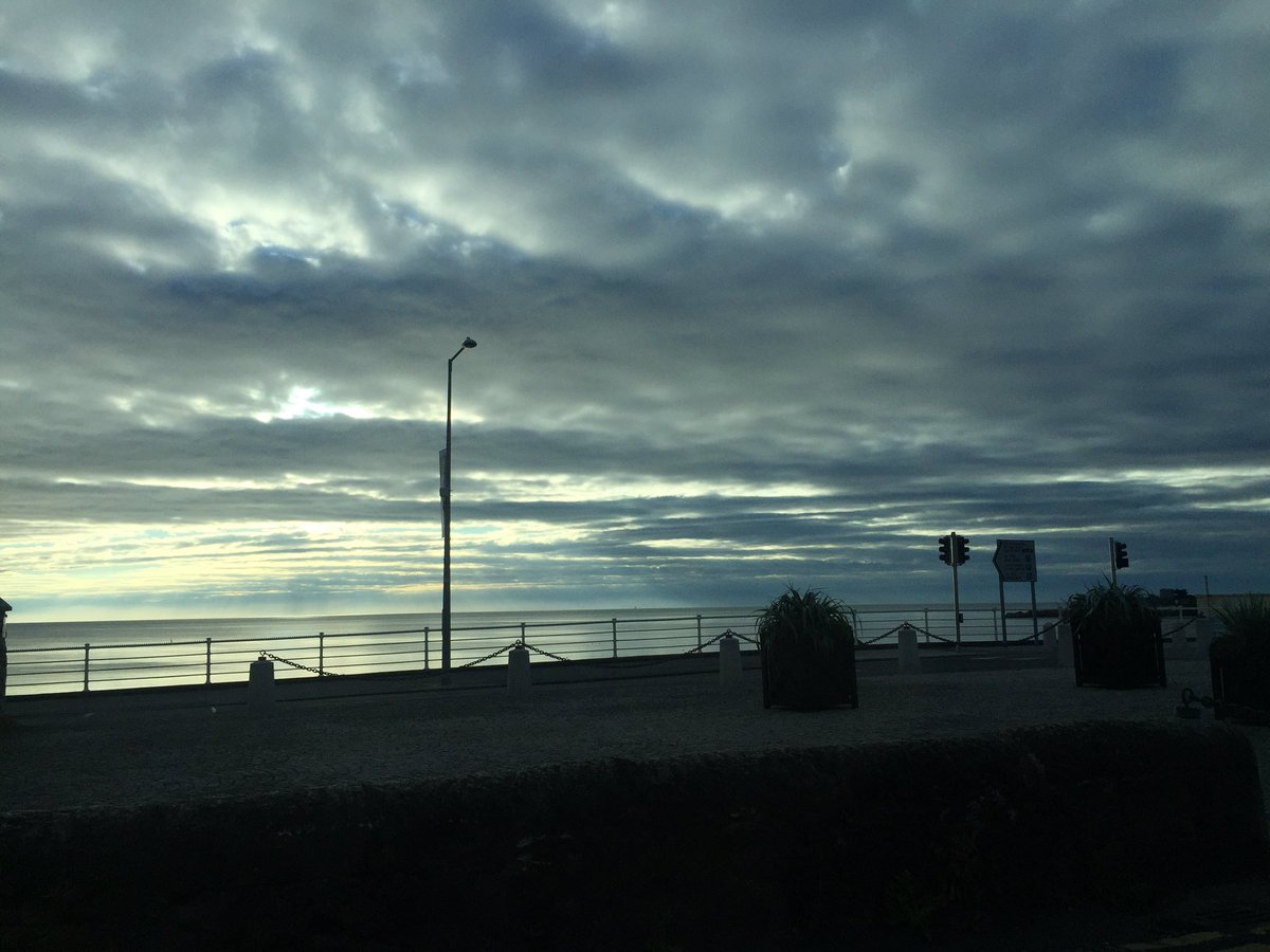 Early morning skies before <a href="/MyYogaBody/">My Yoga Body</a> brightens up my day