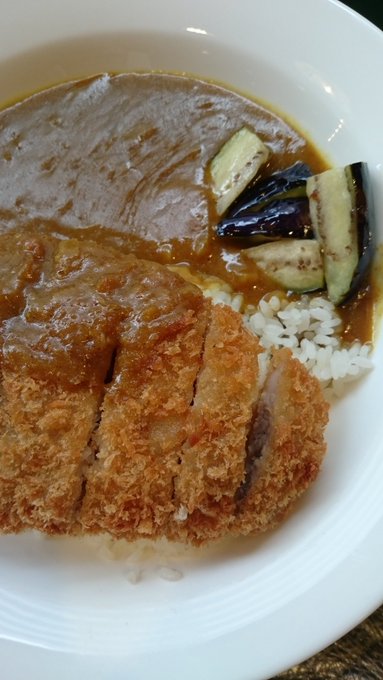お昼に、カレーたべたのねーんっ(*^▽^)/★*☆♪ https://t.co/yAb6SI5TvK<a href="/tag/jackrussellterrier"class="tags"><span>#jackrussellterrier</span></a>