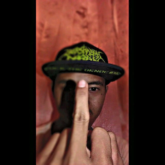 Orang yang selalu ngusik hidup kita itu tandanya dia sirik #Fuck_You